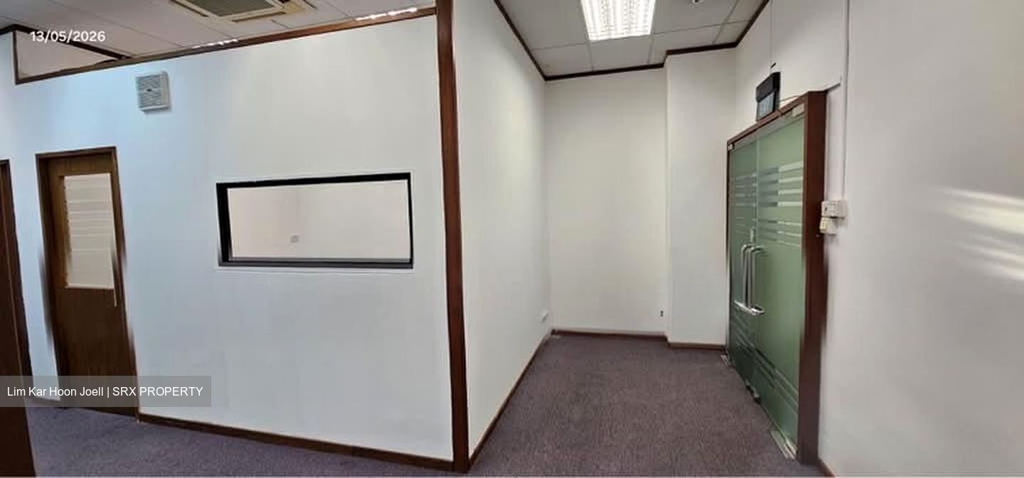 63@ubi (D14), Office #571678111